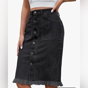 NWT Denim Button-Front Midi Skirt | High-Waisted Casual Chic | Size Large